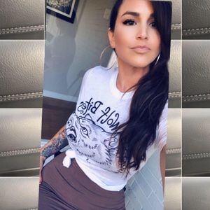 Meet your Posher, Nico